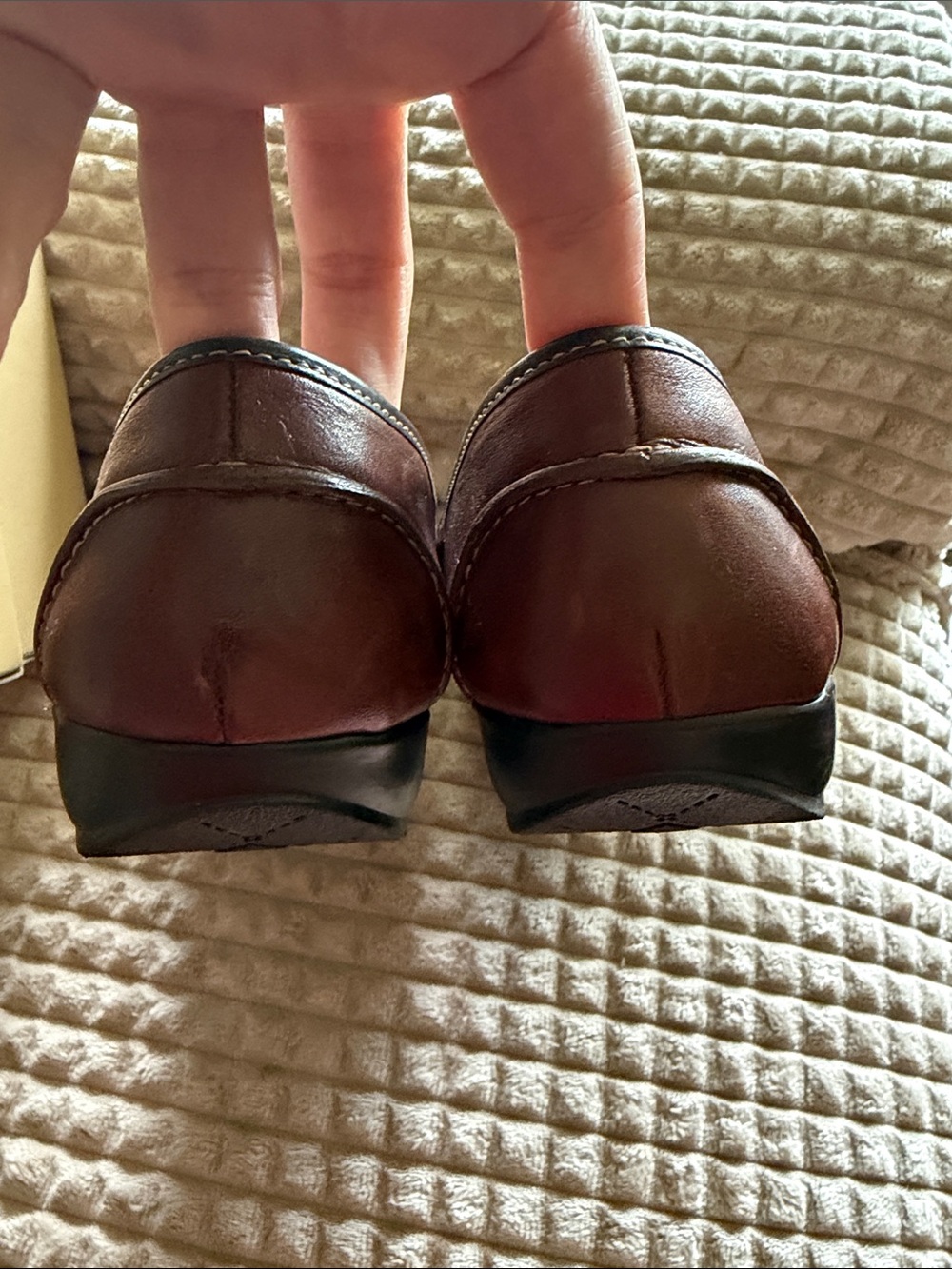 Naturalizer Two-Tone Brown and Black Mary Jane Flats Sz 9 - Picture 6 of 10